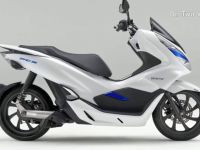 Japan’s major electric motorbike manufactures agree swappable battery standard