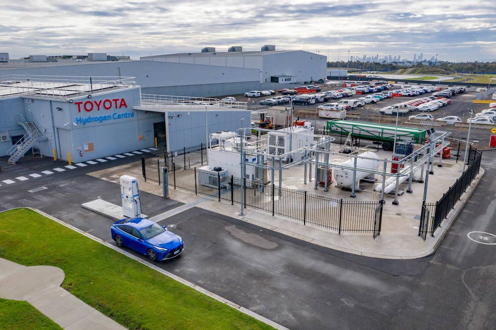 Toyota and Hyundai both push Australian hydrogen fuel stations