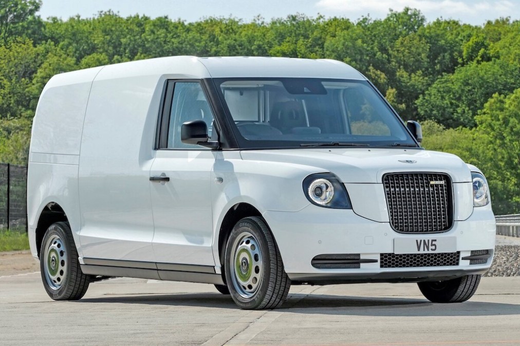 UK vehicle renter adds “London cab” based electric van to fleet
