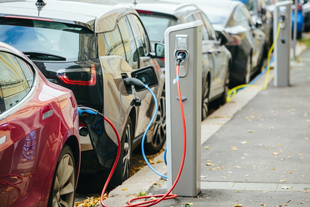 British government aims for ten-fold increase in charge points by 2030