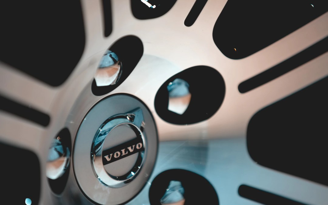 Volvo to build electric truck charging corridor in California