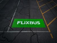 a green sign that says flixbus on it