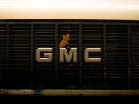 a close up of the front grill of a car