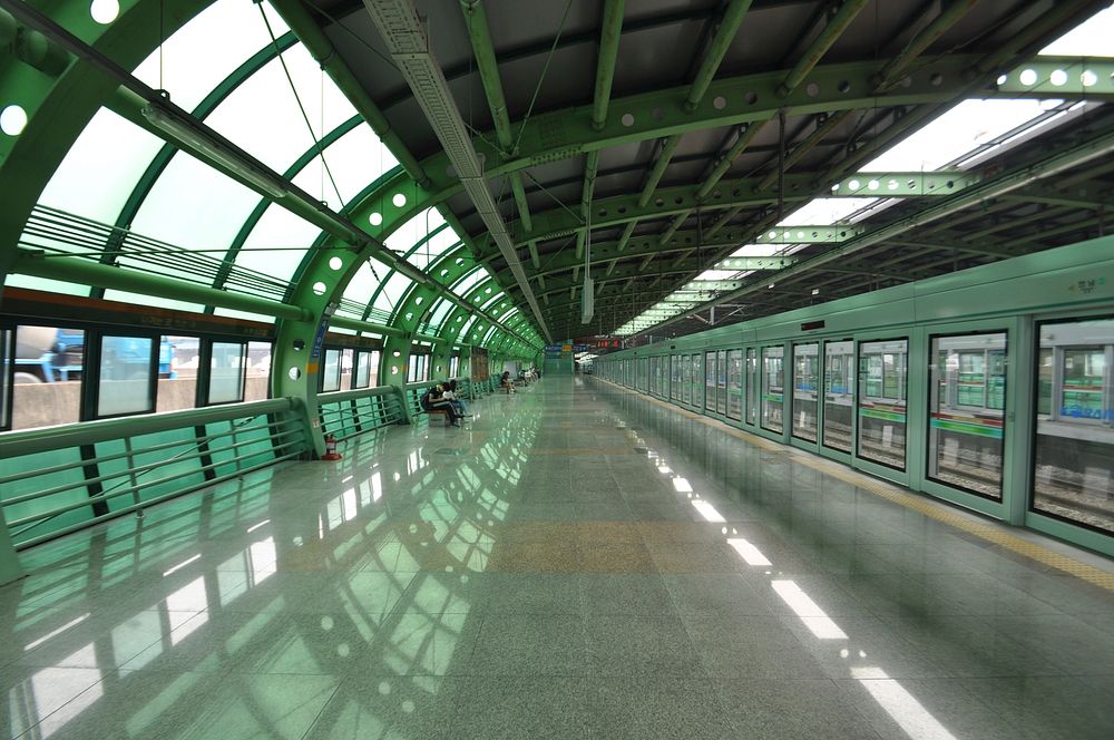 Seoul Metro launches plan to slash 30% of air pollution