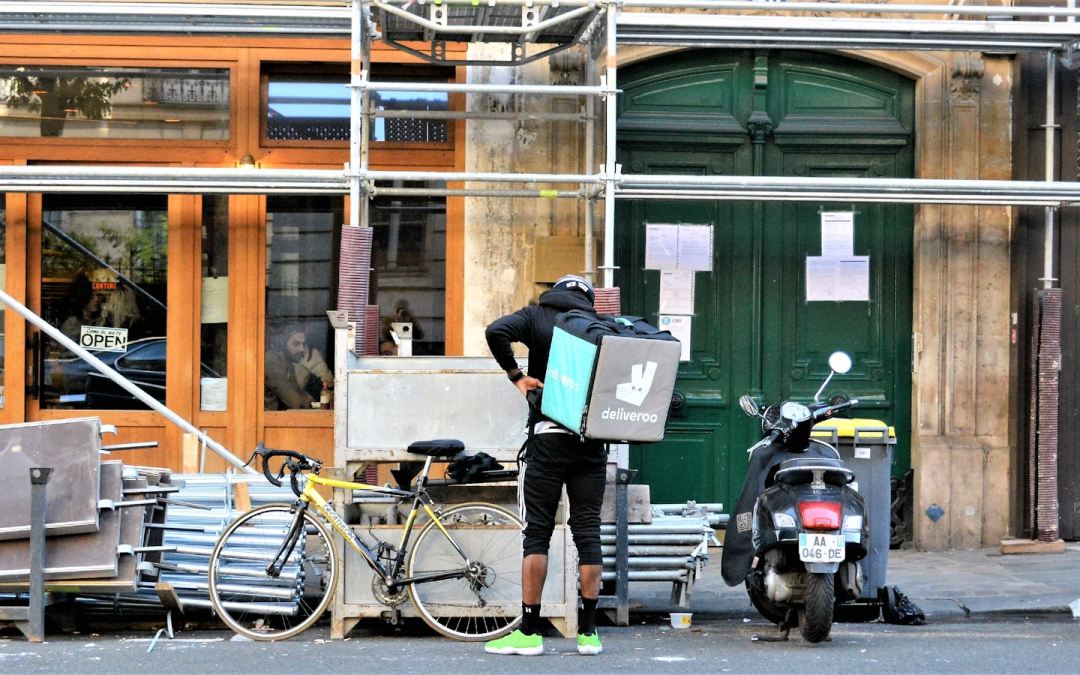 US giant DoorDash buys UK delivery platform Deliveroo