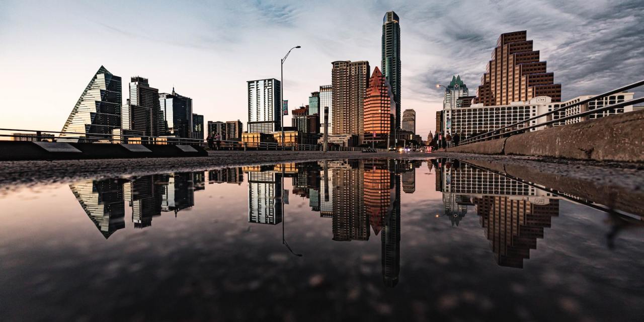 Cruise begins launch of driverless robotaxi service in Austin and Phoenix