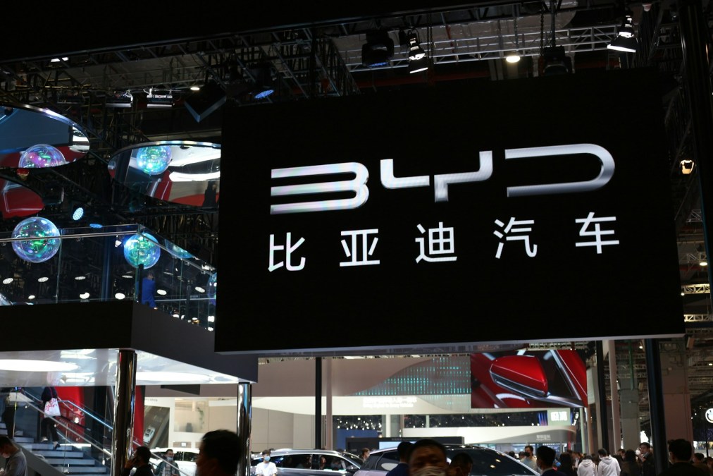 BYD’s bumpy quarter spurs global outlook