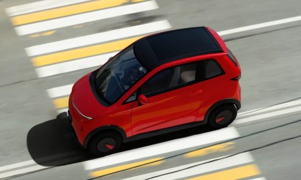 Indian start-up launches car with a solar roof