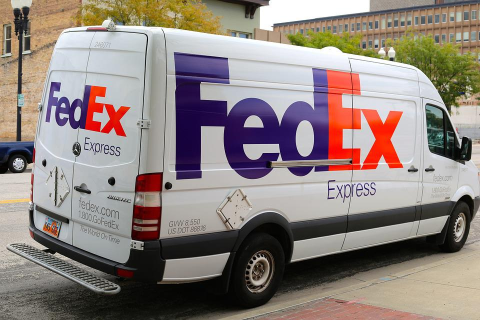 New Guinness World Record set by BrightDrop and FedEx