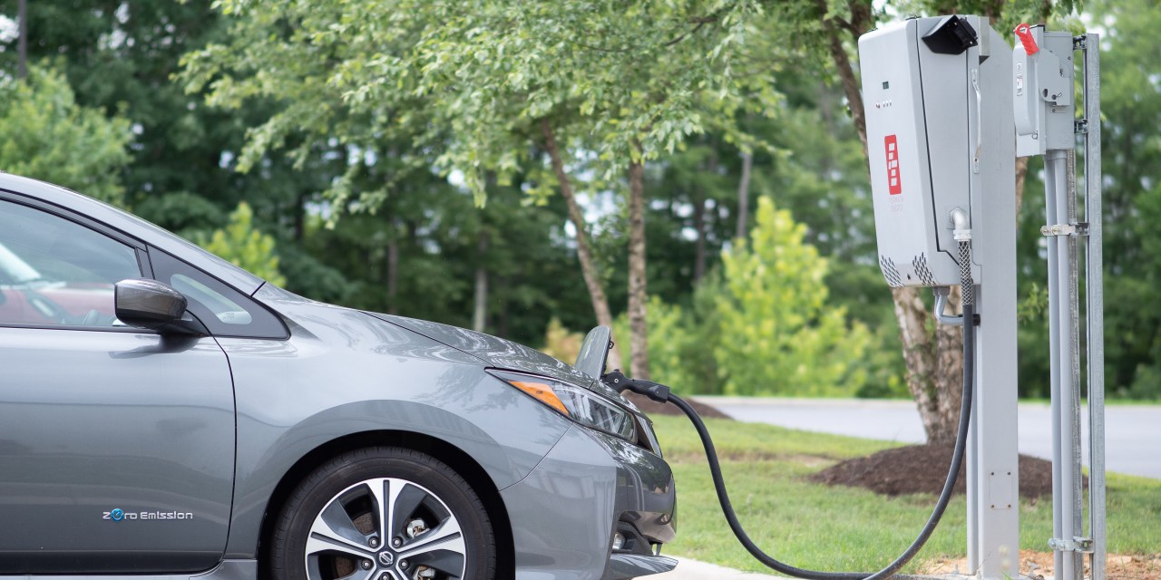 Nissan approves first bi-directional charger for use with Nissan LEAF in the U.S.