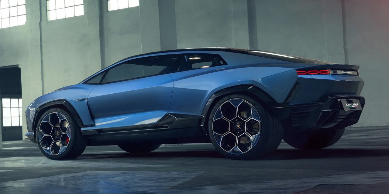 Luxury carmakers struggle behind in the race to electrify