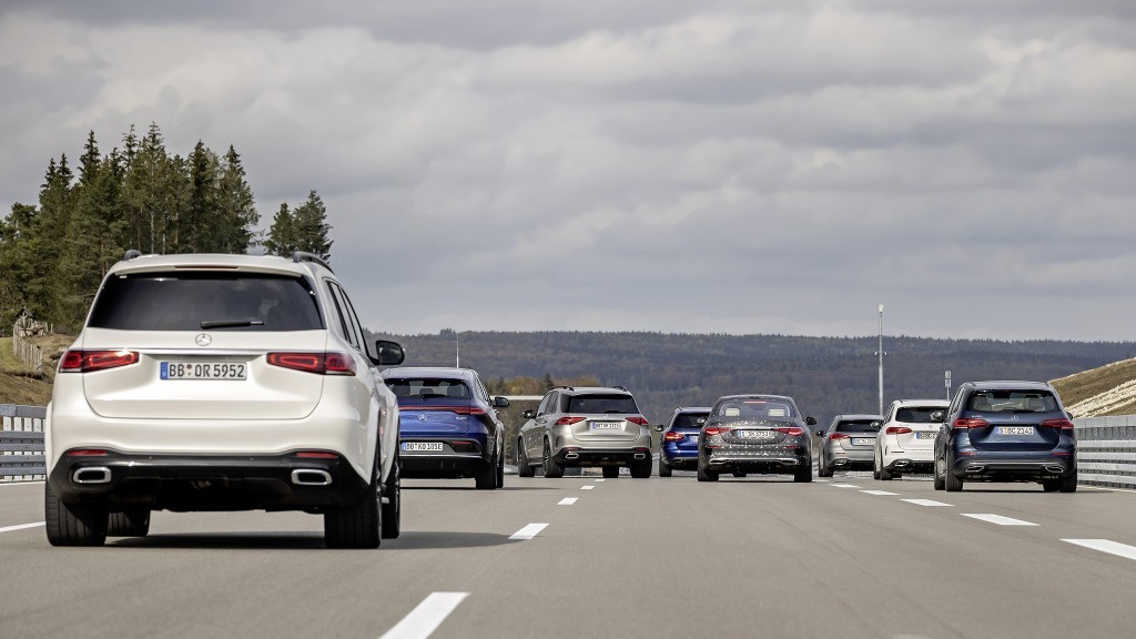 Mercedes becomes world’s first to get Level 3 autonomous driving approval