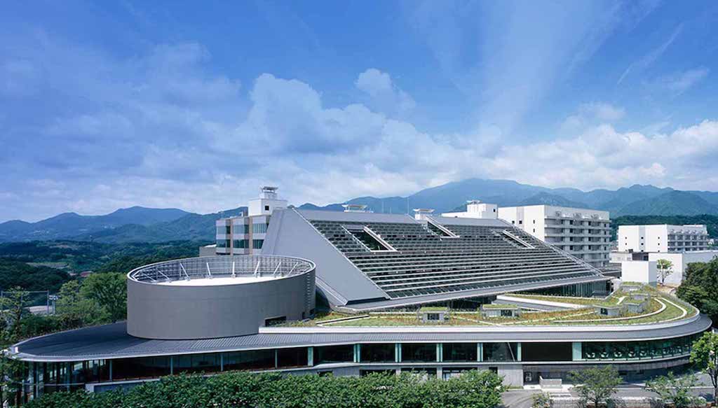 Nissan targets pilot production of solid-state batteries in 2024