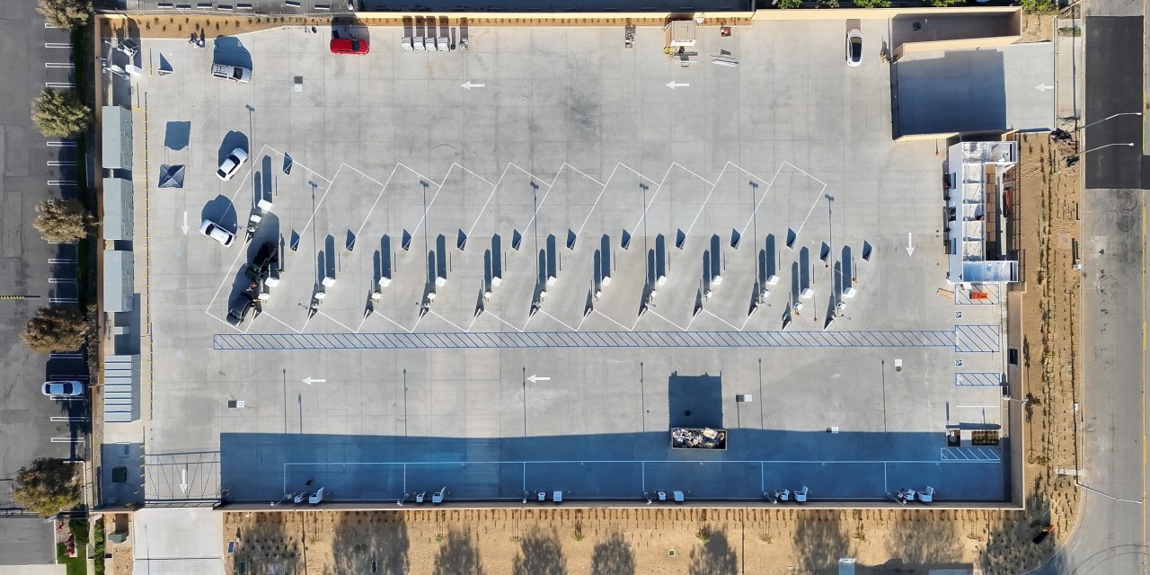 Terawatt opens its first electric truck charging site in California