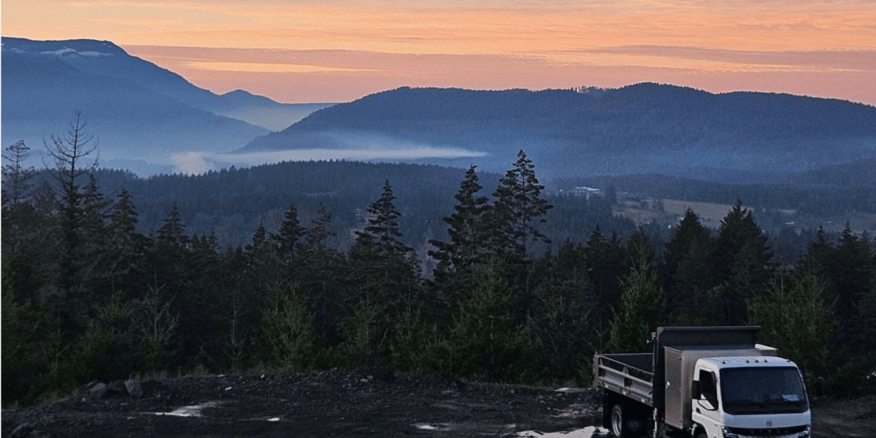 Rizon hands over its first all-electric dump truck in Canada