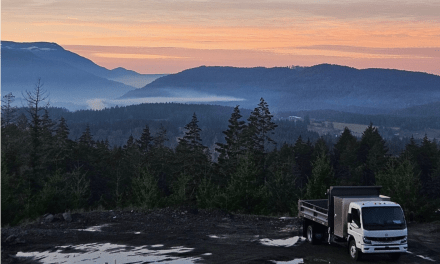 Rizon hands over its first all-electric dump truck in Canada