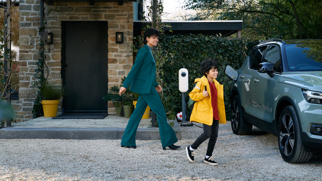 Study finds EV drivers motivated by technology, driver experience and the environment