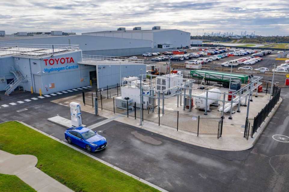 Toyota and Hyundai both push Australian hydrogen fuel facilities