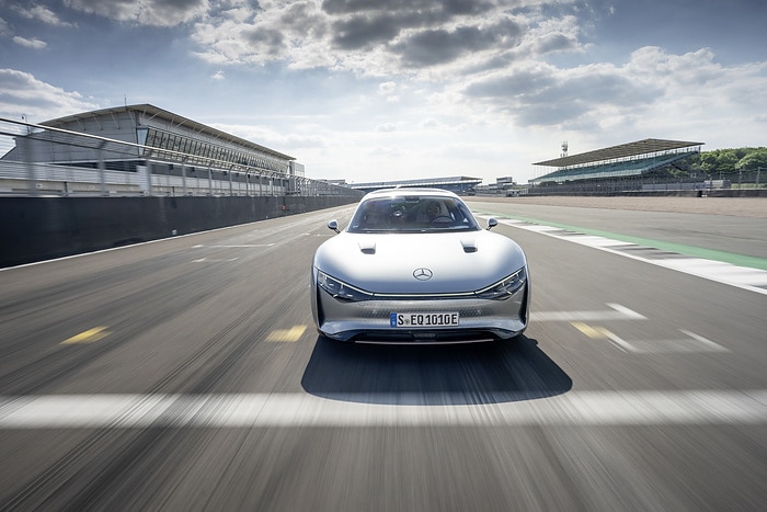 VISION EQXX breaks its own efficiency record, driving from Stuttgart to Silverstone on one charge