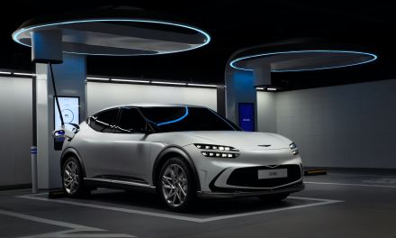 Seven leading automakers to sign JV building a charging super-network across North America