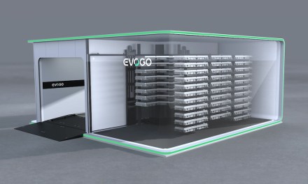 Chinese manufacturer launches “compatible with all” EV battery swapping service