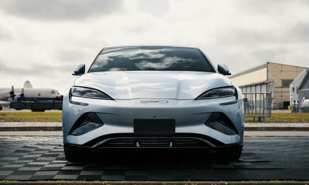 BYD shares soar after announcing flash-charge batteries