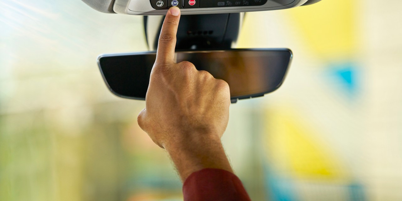 General Motors teams up with Google Cloud on AI initiatives