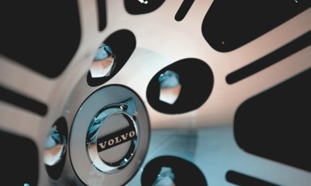 Volvo to build electric truck charging corridor in California