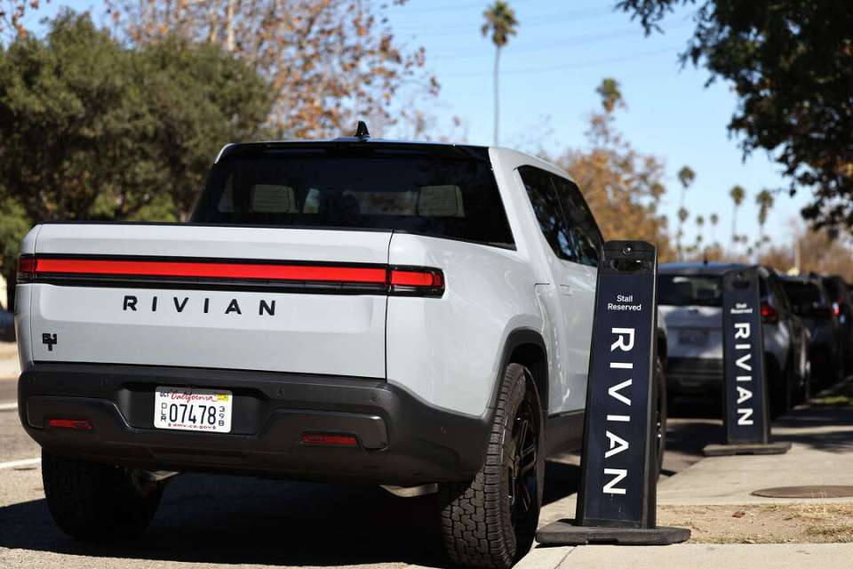 Rivian and Volkswagen’s transatlantic SDV alliance races ahead