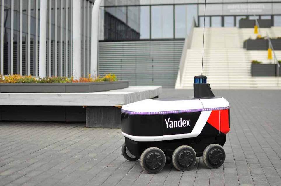 Yandex robots start delivering Russian post