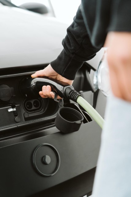 Utrecht supports development of bi-directional EV charging ecosystem