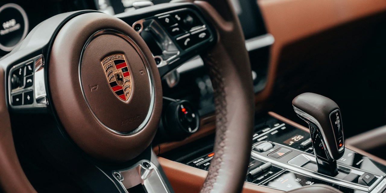 Porsche buys majority stake in German battery company