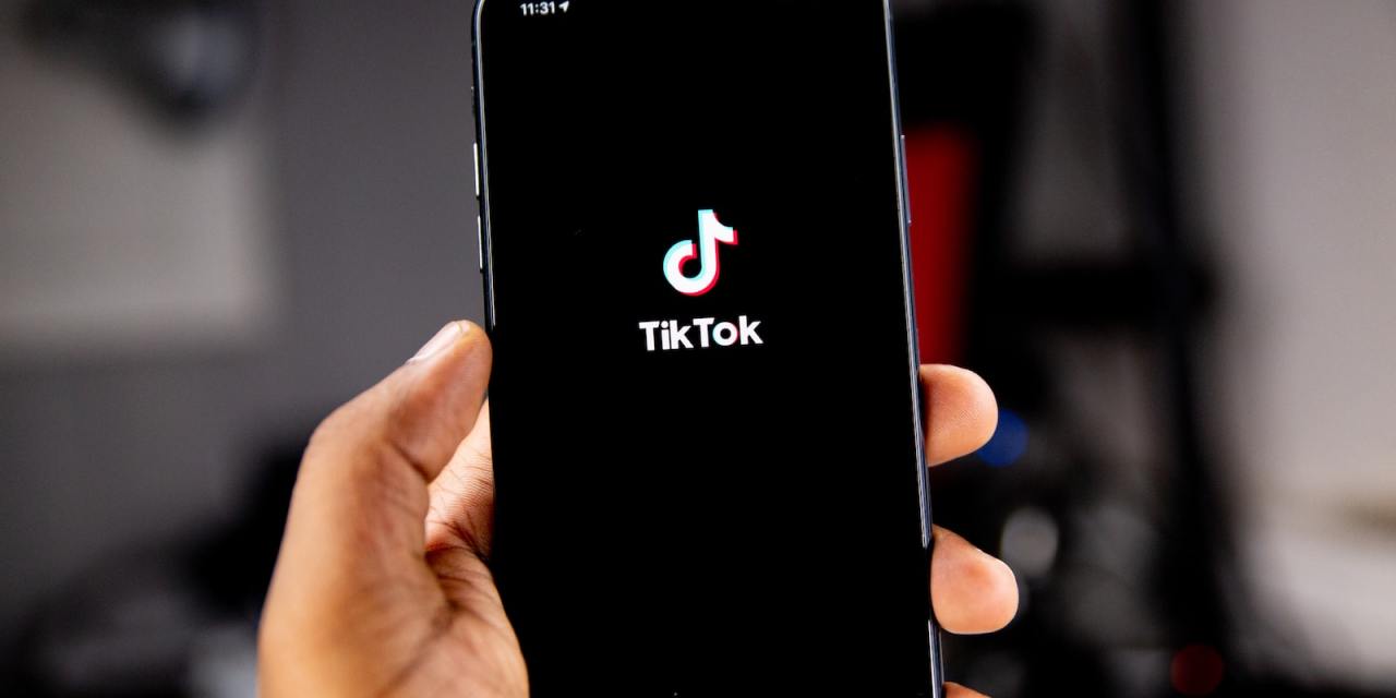 TikTok to be featured in car consoles through deal with Mercedes-Benz