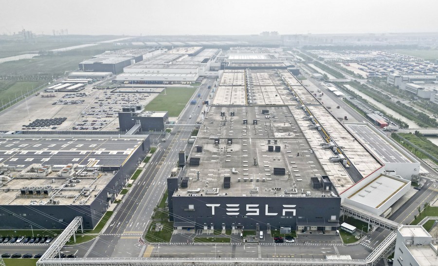 Tesla’s Fully Self-Driving (Supervised) technology gains regulatory approval in China